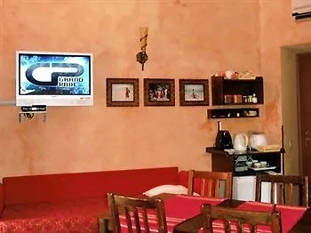 Momi Bed And Breakfast Roma 2*,  Italia
